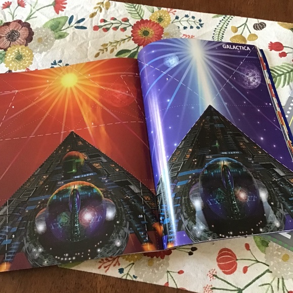 Paper Airplane Book - Picture 4 of 5